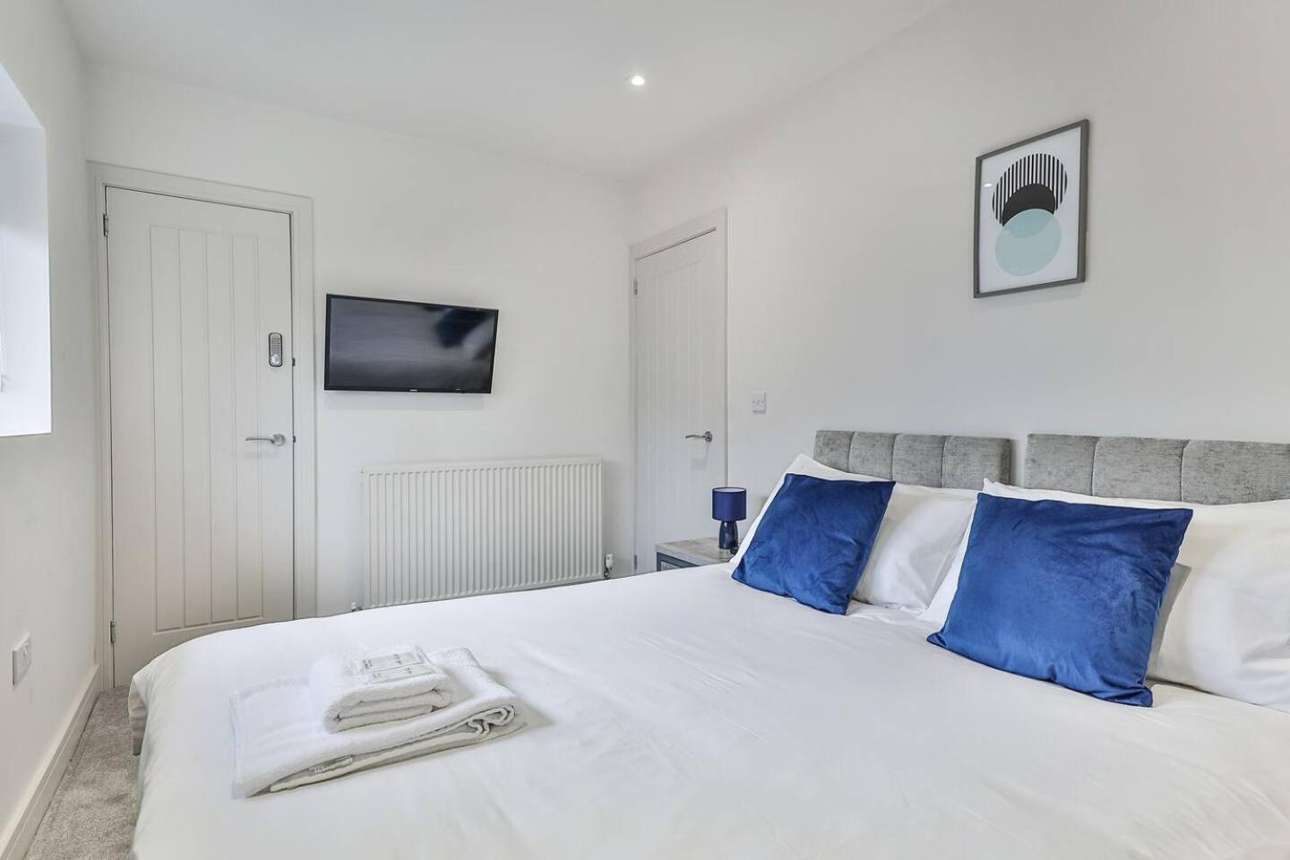 3 Bed Refurbished, Modern House, Wifi, Patio Area Villa Sheffield Kültér fotó